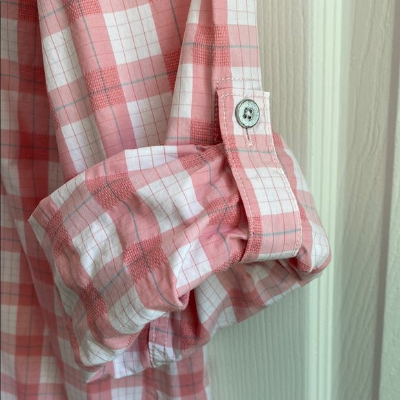 Calvin Klein Pink and White Casual Button Down Shirt - Picture 3 of 6